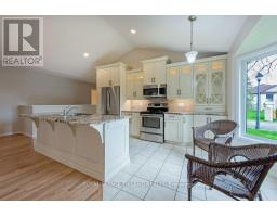 1 - 87 DONKER DRIVE - 20