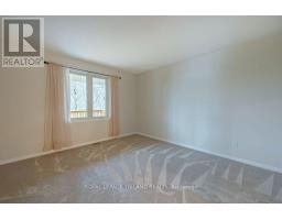 1 - 87 DONKER DRIVE - 26