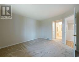 1 - 87 DONKER DRIVE - 27