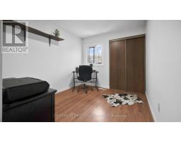 105 - 257 PIONEER DRIVE - 23