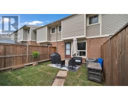 105 - 257 PIONEER DRIVE - 33