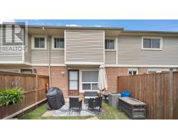 105 - 257 PIONEER DRIVE - 34