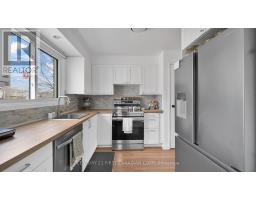 105 - 257 PIONEER DRIVE - 6
