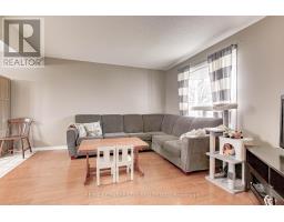 27 COOK CRESCENT - 5