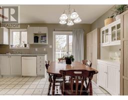 27 COOK CRESCENT - 7