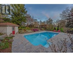 3 OLD OAK LANE - 37