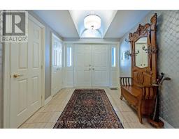 3 OLD OAK LANE - 4