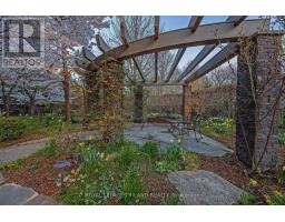3 OLD OAK LANE - 41
