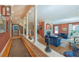 3 OLD OAK LANE - 7