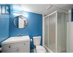 881 RAILTON AVENUE - 22