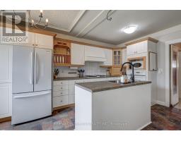 108 MYRTLE STREET - 17