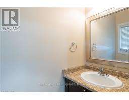30 - 960 BITTERBUSH CRESCENT - 14