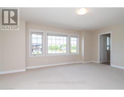 30 - 960 BITTERBUSH CRESCENT - 17