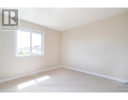 30 - 960 BITTERBUSH CRESCENT - 21