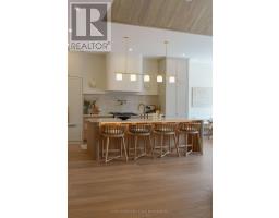 LOT 94 - 70 BENNER BOULEVARD - 33