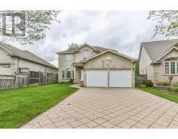 41 GREYROCK CRESCENT - 1