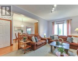 41 GREYROCK CRESCENT - 14