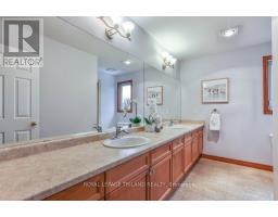 41 GREYROCK CRESCENT - 21