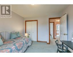 41 GREYROCK CRESCENT - 24