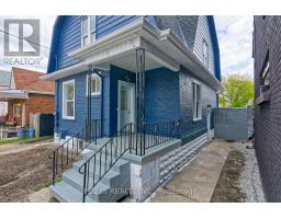 272 VIDAL STREET S - 3