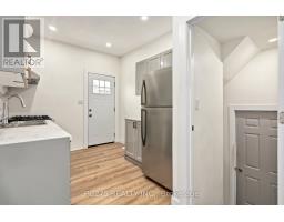 272 VIDAL STREET S - 7