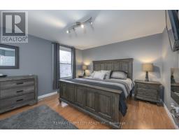 712 WONDERLAND ROAD S - 15