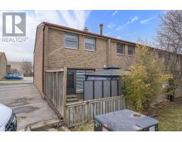 712 WONDERLAND ROAD S - 2