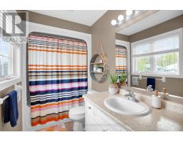 638 SPRUCEWOOD DRIVE - 21