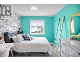 638 SPRUCEWOOD DRIVE - 29