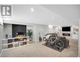 638 SPRUCEWOOD DRIVE - 33