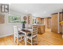 1514 STONEYBROOK CRESCENT - 16