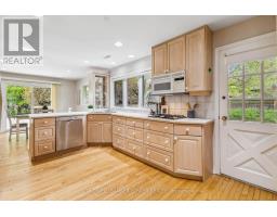 1514 STONEYBROOK CRESCENT - 20