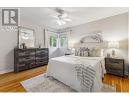 1514 STONEYBROOK CRESCENT - 24