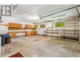 1514 STONEYBROOK CRESCENT - 35