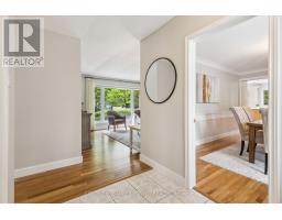 1514 STONEYBROOK CRESCENT - 9