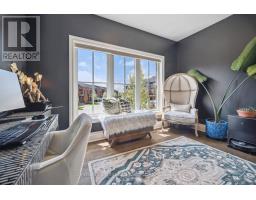 14 - 555 SUNNINGDALE ROAD E - 5