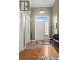 12 - 6 CADEAU TERRACE - 6