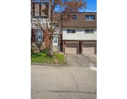 27 - 281 BLUEVALE STREET N - 3