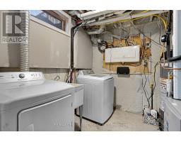 27 - 281 BLUEVALE STREET N - 30