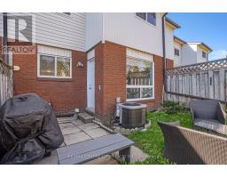 27 - 281 BLUEVALE STREET N - 33