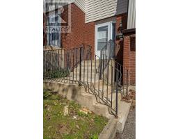 27 - 281 BLUEVALE STREET N - 4