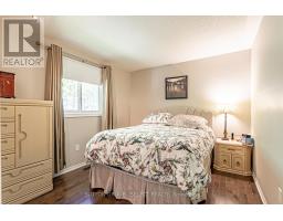 70 MILAN PLACE - 23