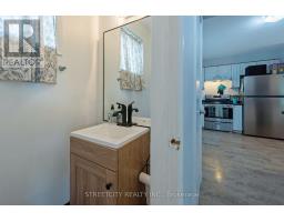 138 CARLYLE DRIVE - 13