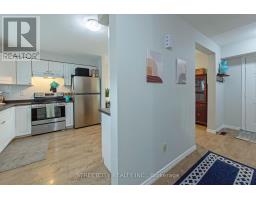 138 CARLYLE DRIVE - 15