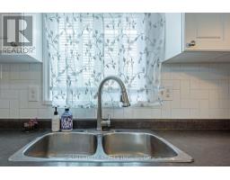 138 CARLYLE DRIVE - 20