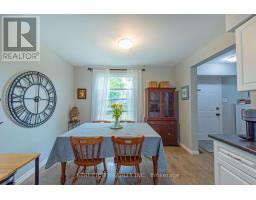 138 CARLYLE DRIVE - 25