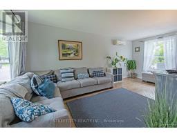 138 CARLYLE DRIVE - 5