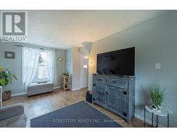 138 CARLYLE DRIVE - 9