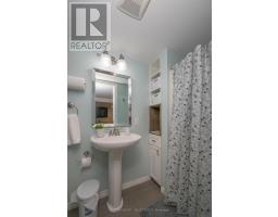 108 COULTER AVENUE - 32