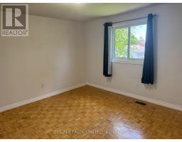 18 VANIER PLACE - 21
